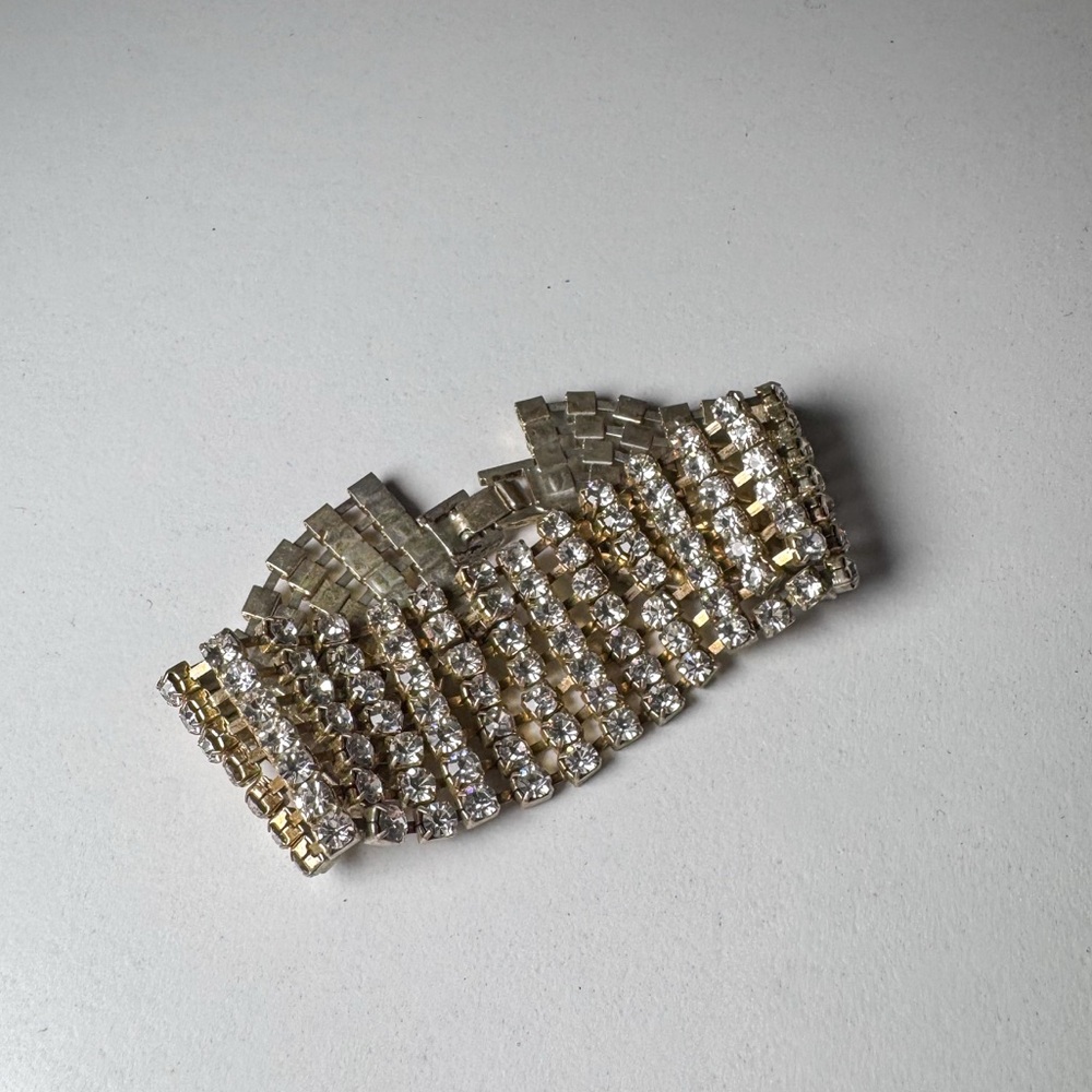 Crystal bracelet, latch closure,  7 rows of stones, gold